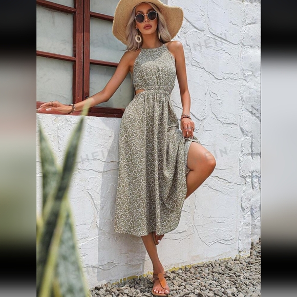 Cut Out Waist Halter Dress - Picture 4 of 8